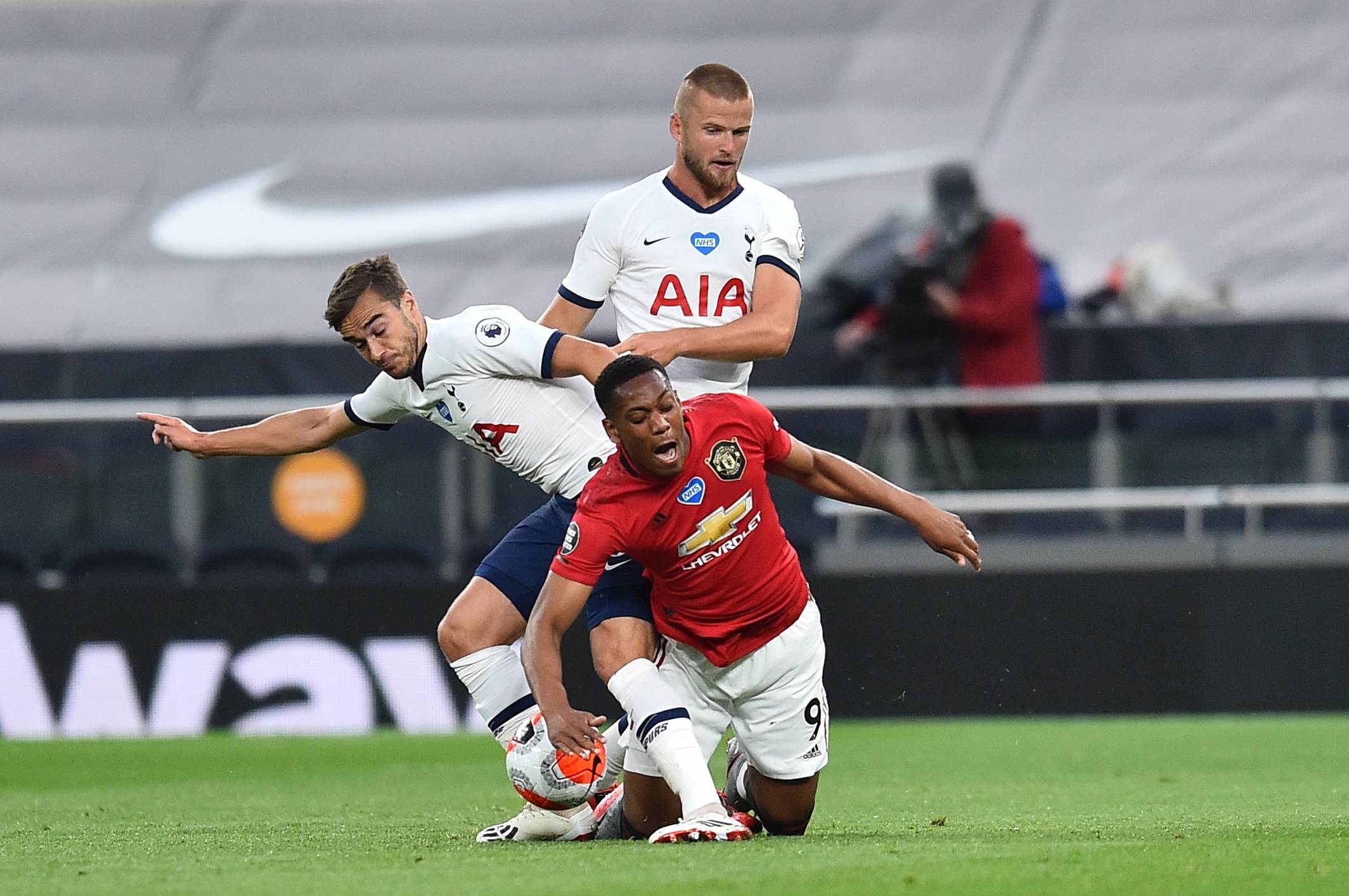 竞的反击牙 竞的反击牙