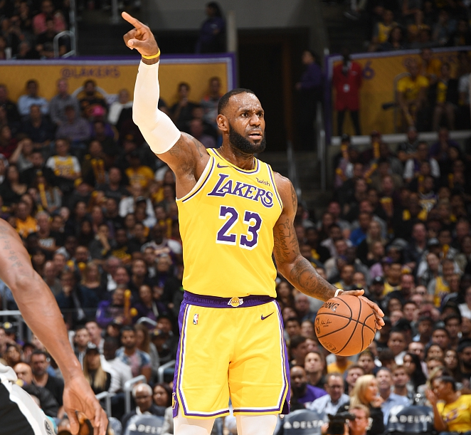 转换进攻中 转换进攻中